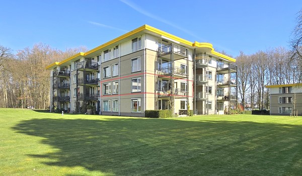 Te koop: Perfect gesitueerd in het complex en met parkeerplaats!